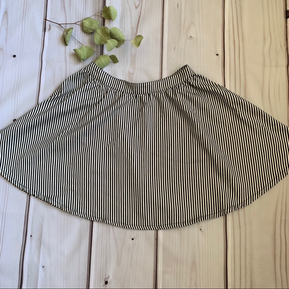 Black & White Striped Mini Skirt